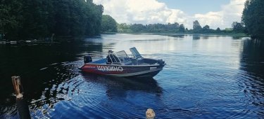 Катер Windboat 4.6 Evo с двигателем Mercury 60 л.с., якорной лебедкой и эхолотом